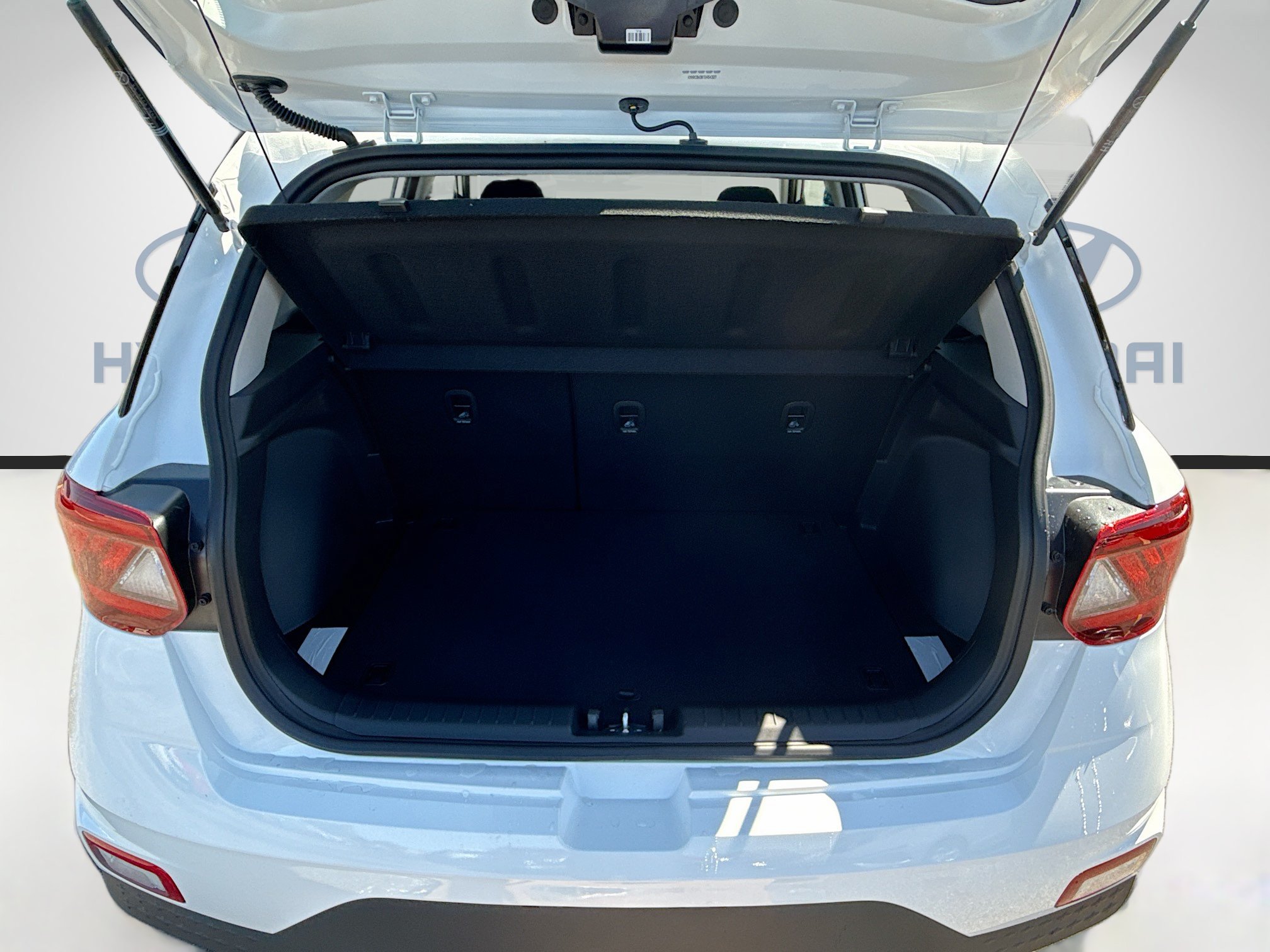 New 2026 Hyundai Venue SEL FWD image 18