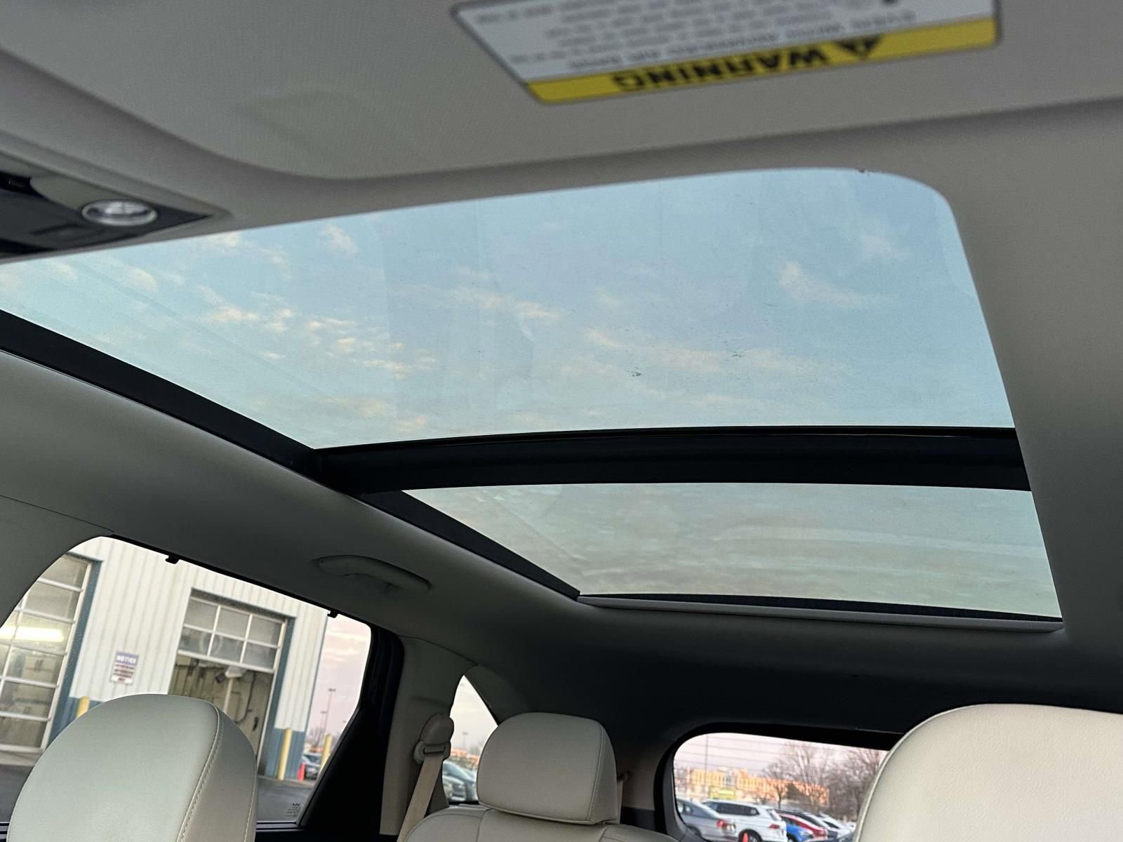 Used 2024 Kia Sorento SX Prestige image 17