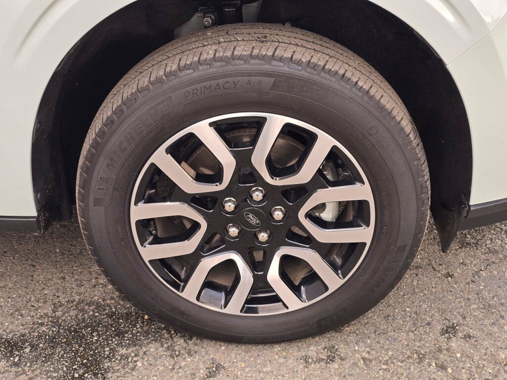 Used 2024 Ford Maverick Lariat FWD image 10