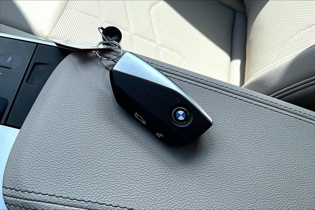 Used 2023 BMW X1 xDrive28i w/ Convenience Package image 12