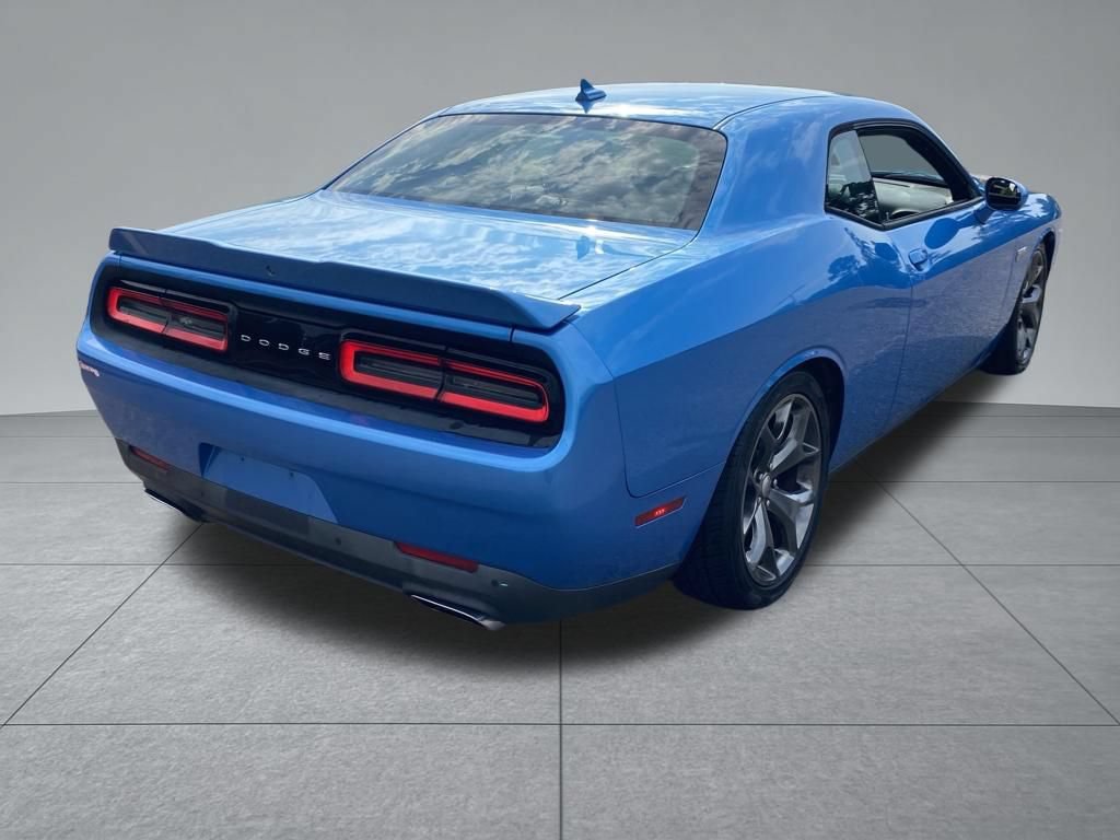 Used 2015 Dodge Challenger R/T Plus RWD image 12