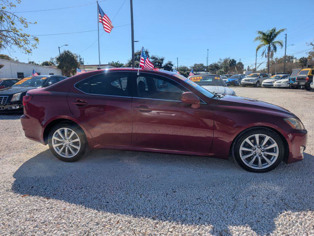 Used 2008 Lexus IS 250 image 4
