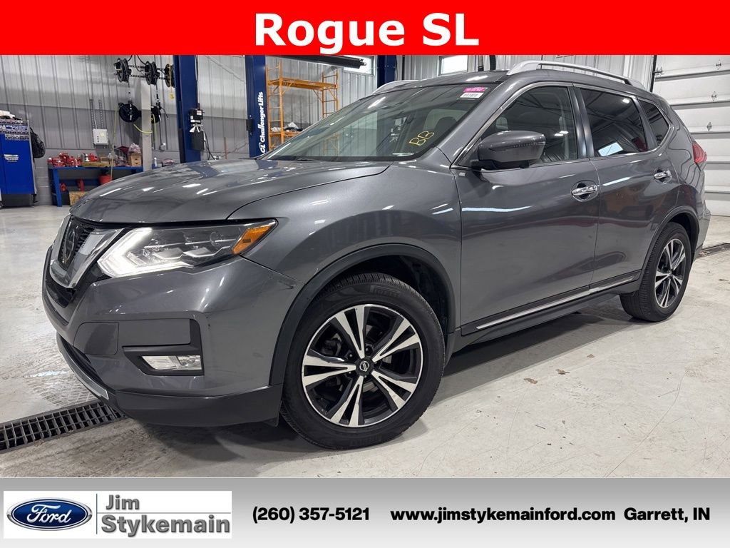 Used 2017 Nissan Rogue SL w/ SL Premium Package image 1