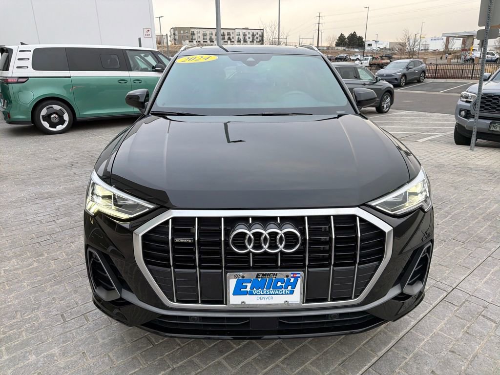 Used 2024 Audi Q3 2.0T Premium w/ Convenience Package image 8