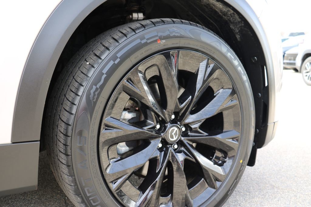 Used 2025 MAZDA CX-90 3.3 Turbo w/ Premium Sport Pkg image 29