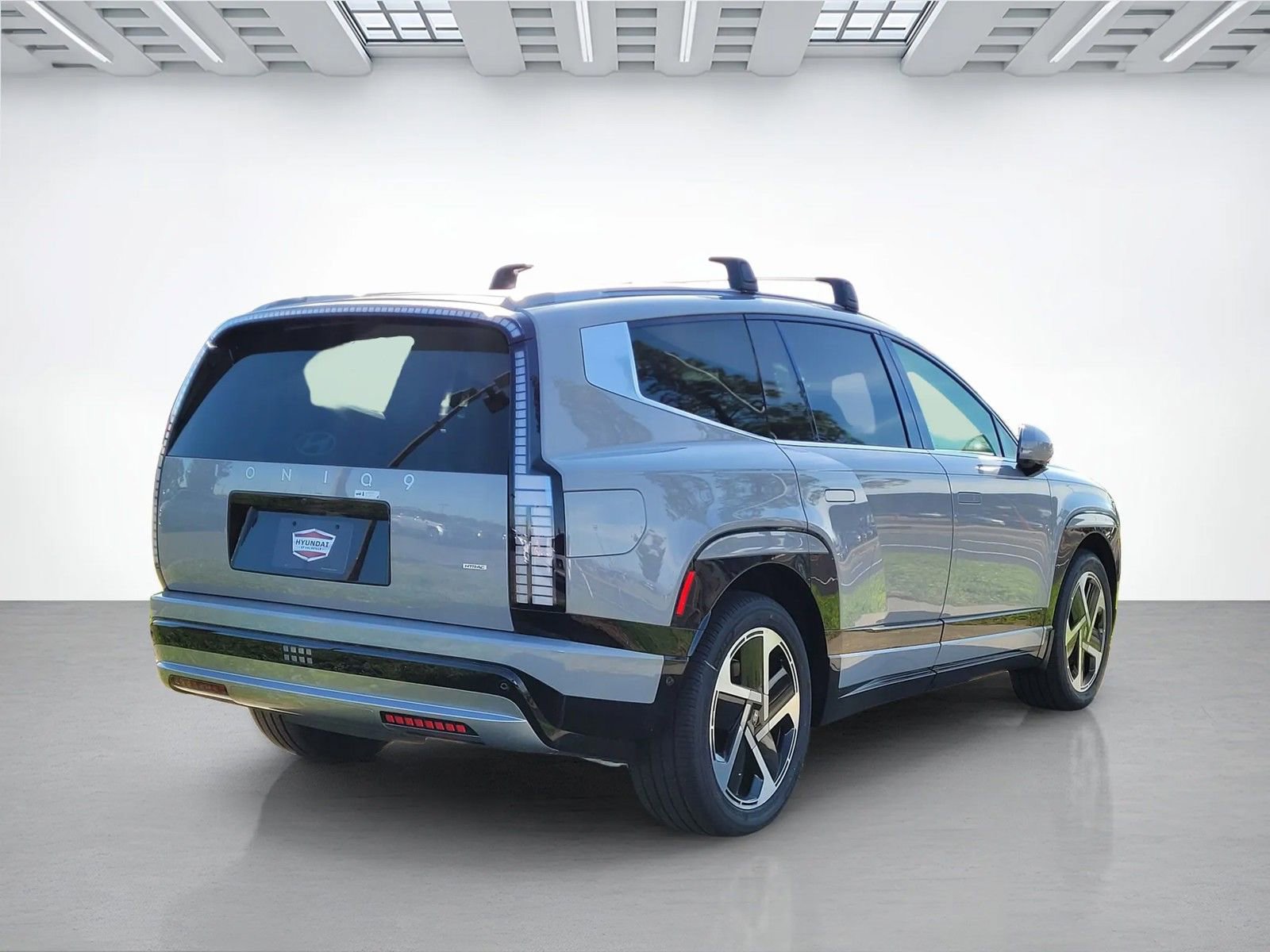 New 2026 Hyundai Ioniq 9 Calligraphy image 5