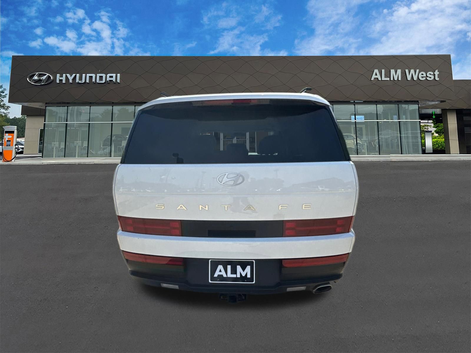 Used 2024 Hyundai Santa Fe SEL image 6