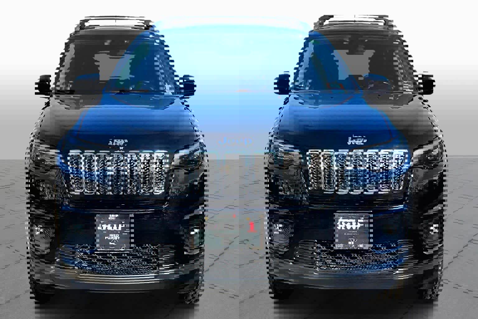 Used 2019 Jeep Cherokee Latitude Plus image 4