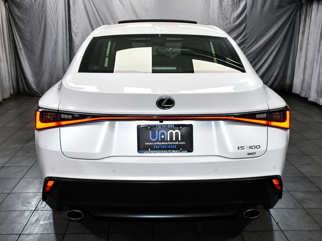 Used 2022 Lexus IS 300 AWD w/ Premium Package image 5