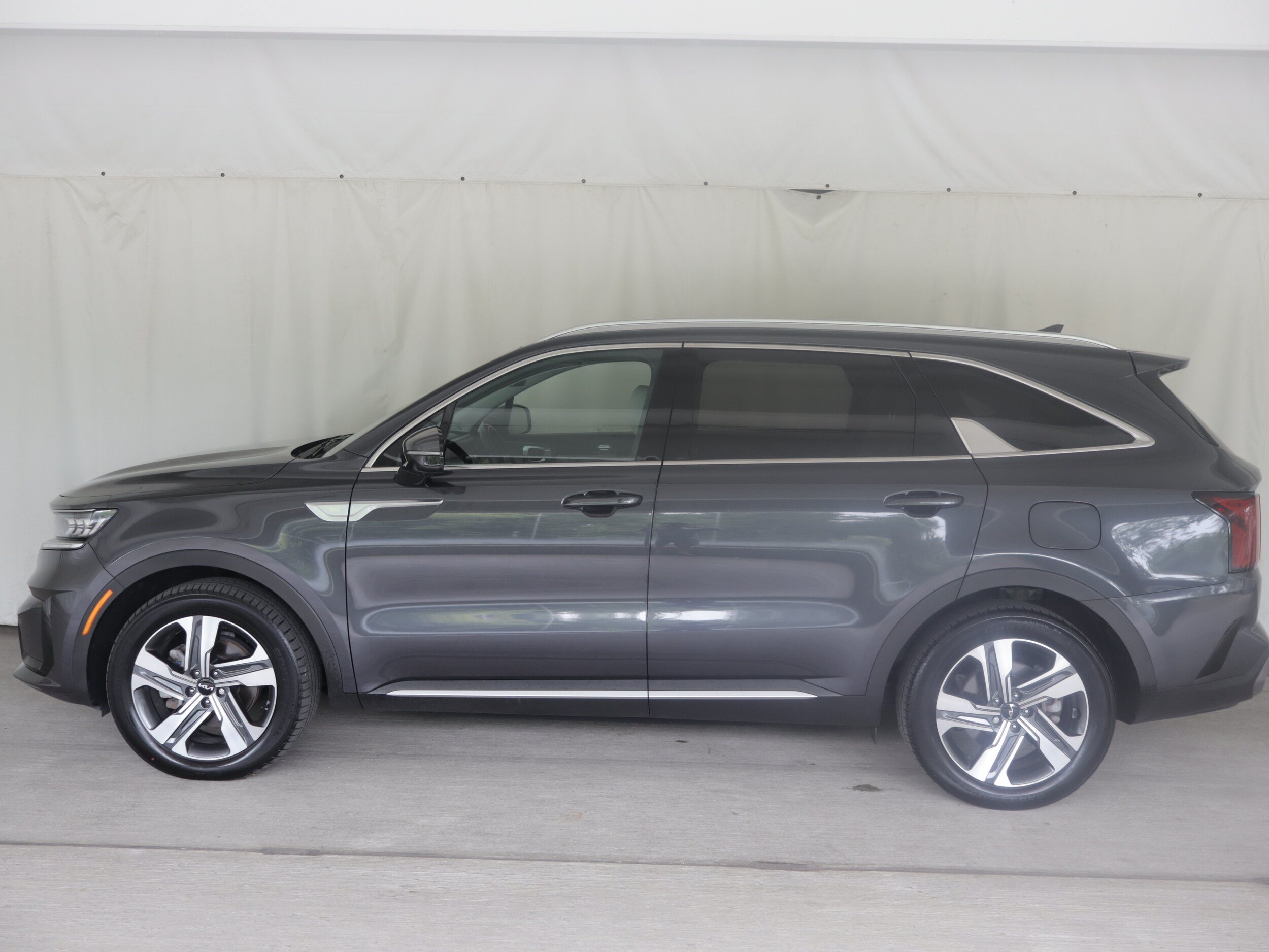 Used 2023 Kia Sorento SX Prestige w/ Panoramic Sunroof Package AWD/4WD image 25