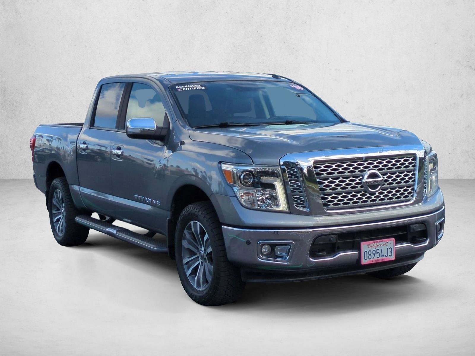 Used 2018 Nissan Titan SL AWD/4WD video 3