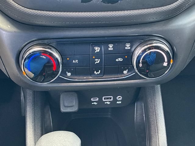 Used 2023 Chevrolet TrailBlazer LT w/ LPO, Blackout Package FWD image 19