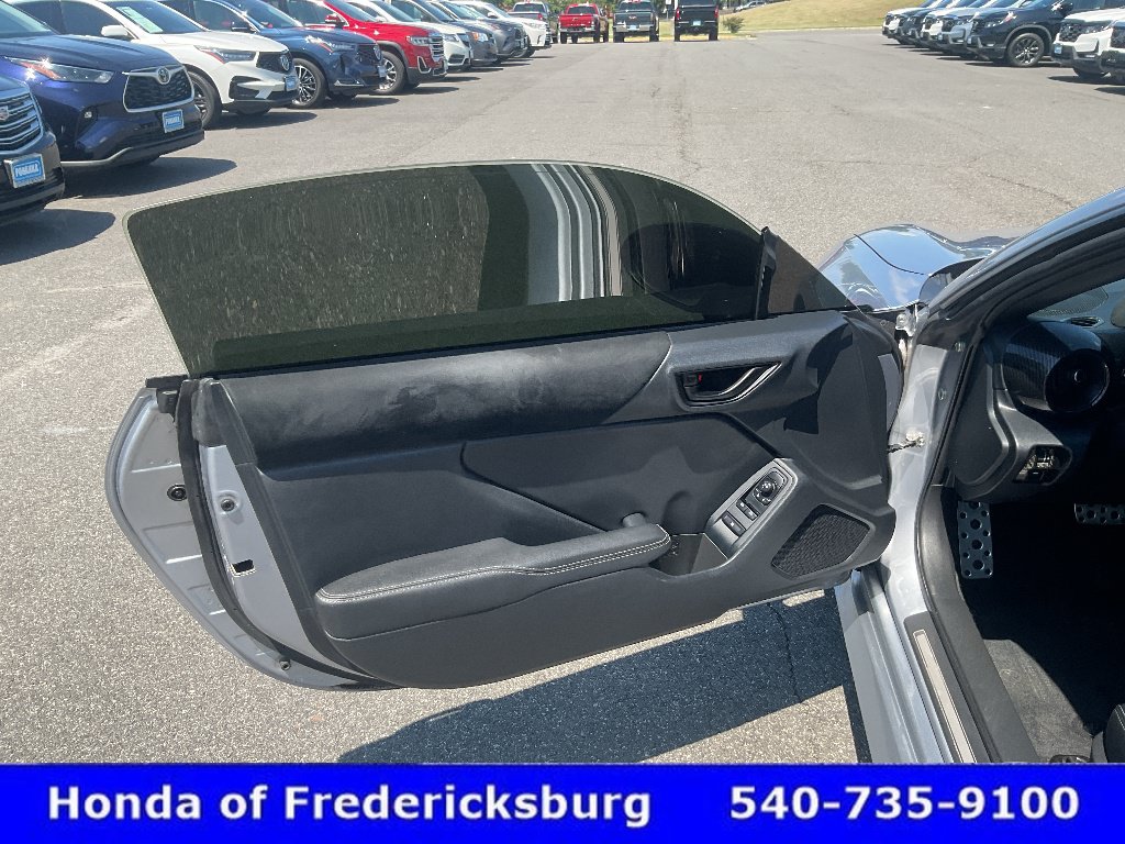 Used 2022 Toyota GR86 Premium w/ ALL Weather Mat Package (TMS) RWD image 18