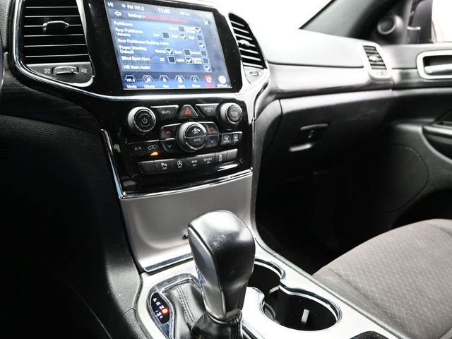 Certified 2022 Jeep Grand Cherokee Laredo E image 39