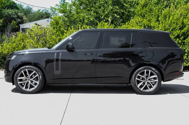 New 2027 Land Rover Range Rover Long Wheelbase SE AWD/4WD image 12