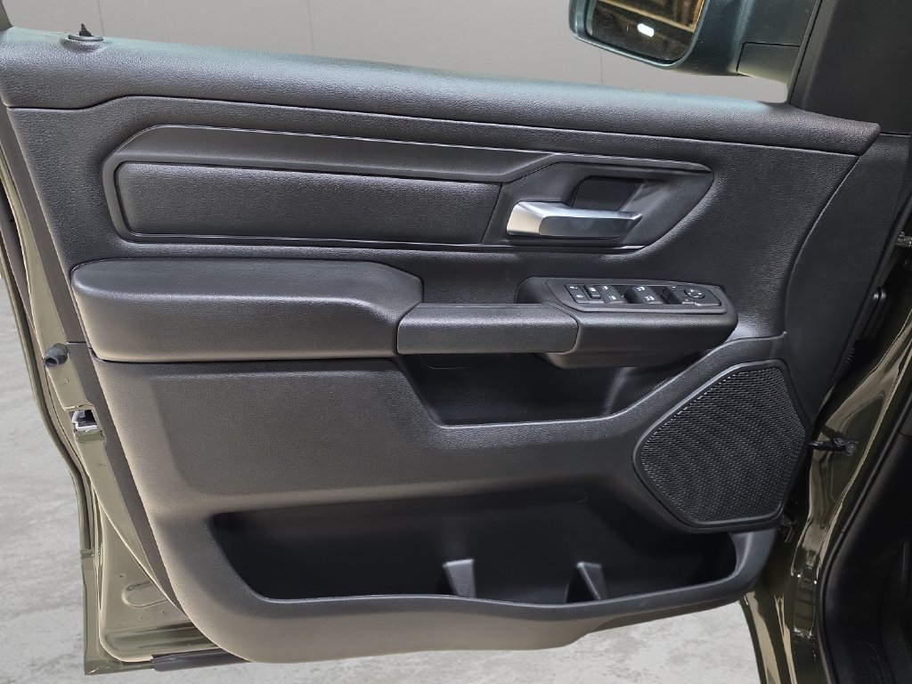 New 2027 RAM 1500 Warlock AWD/4WD image 30