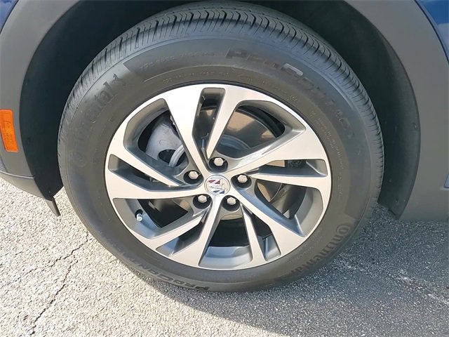 Used 2023 Buick Envision Essence image 9