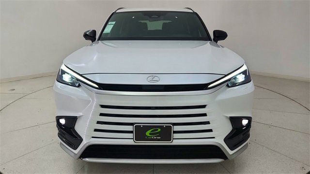Used 2024 Lexus TX 500h AWD w/ Technology Package image 13