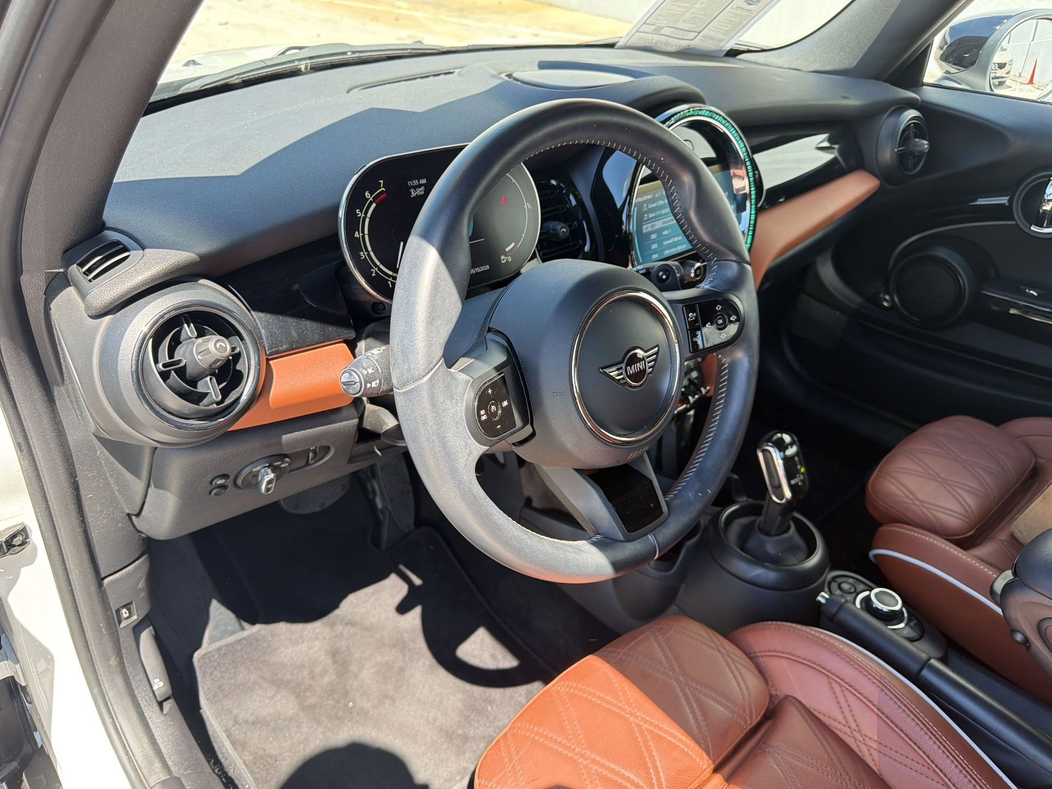 Used 2024 MINI Cooper S w/ Signature Upholstery Package FWD image 4