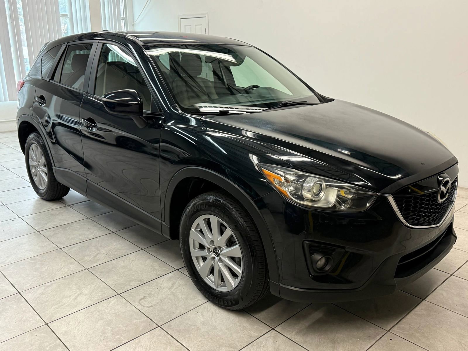 Used 2015 MAZDA CX-5 Touring image 1