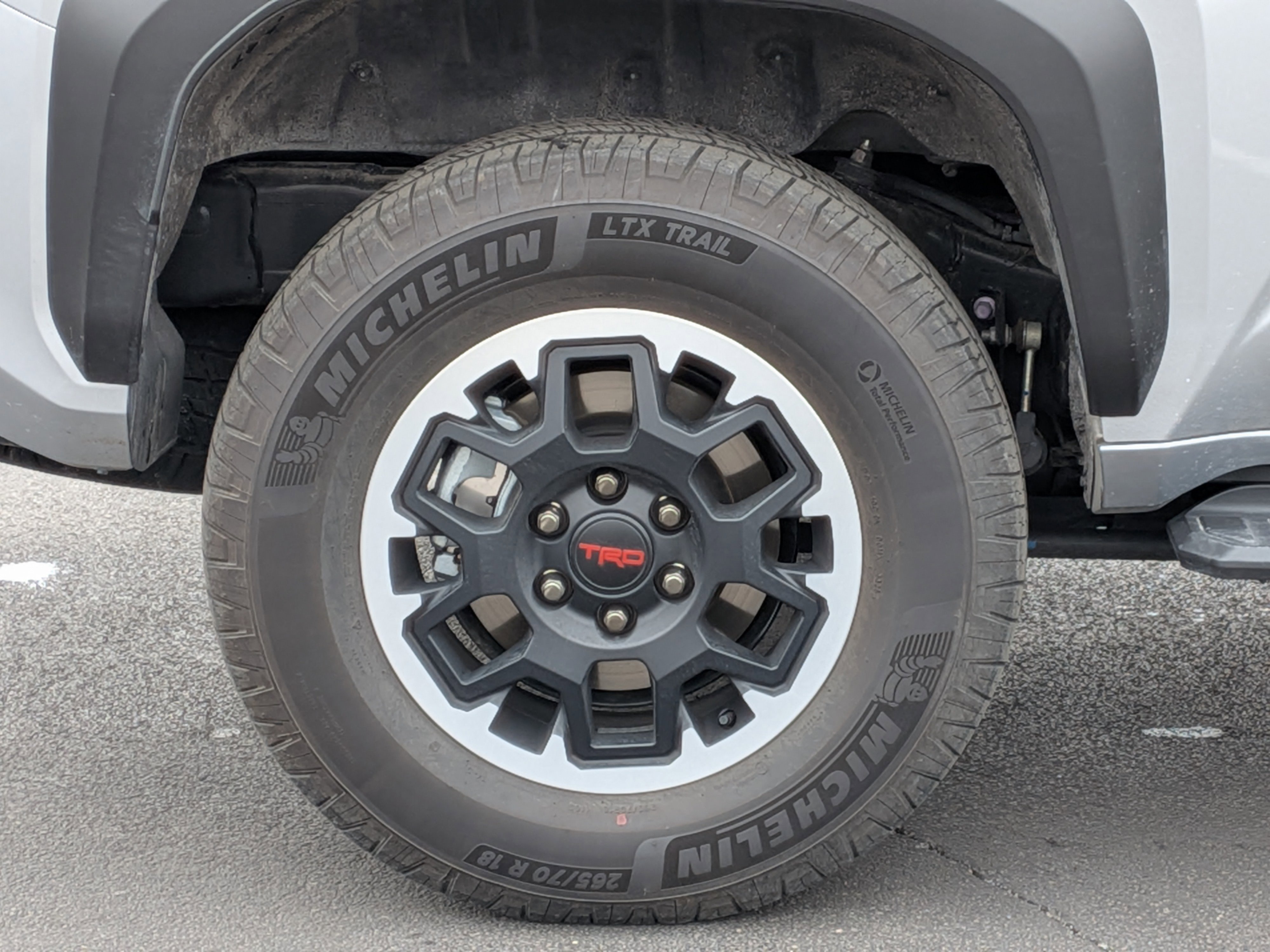 Certified 2025 Toyota 4Runner TRD Off-Road Premium image 9