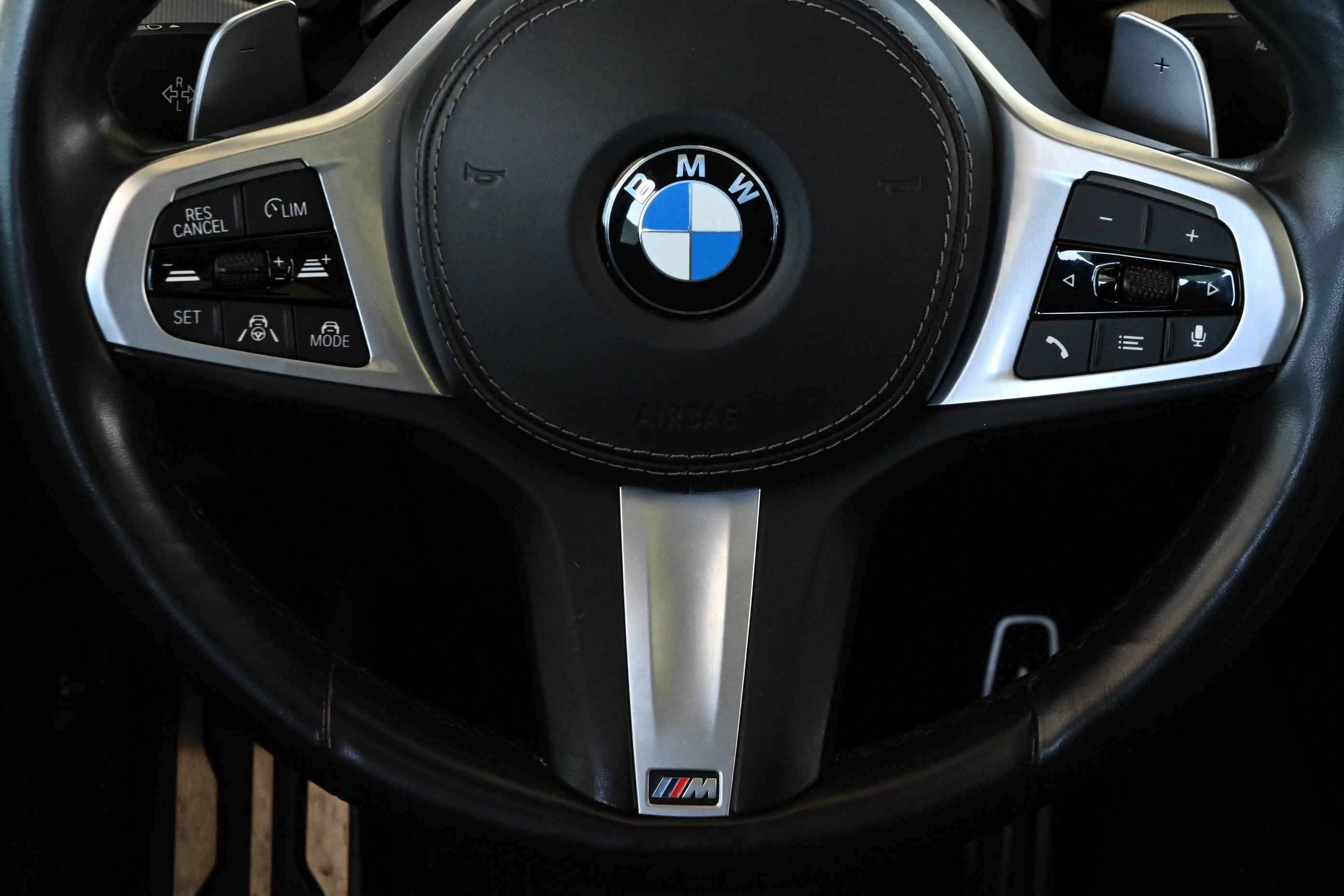 Certified 2022 BMW X6 M50i AWD/4WD image 30