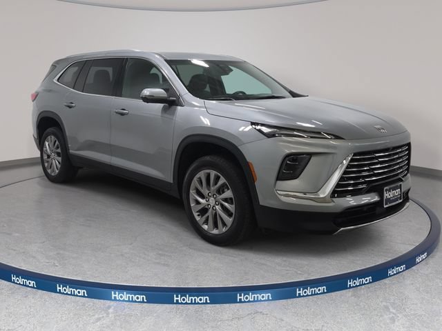 Used 2025 Buick Enclave Preferred AWD/4WD image 4