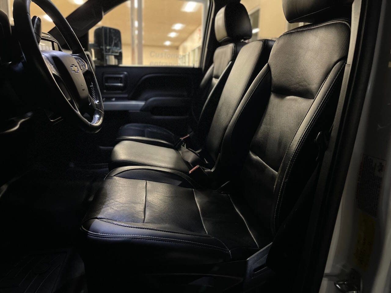 Used 2017 Chevrolet Silverado 2500 LT w/ Z71 Package, Off-Road image 31