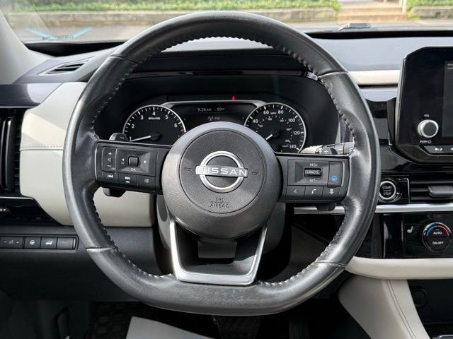 Used 2022 Nissan Pathfinder SV w/ SV Premium Package AWD/4WD image 45