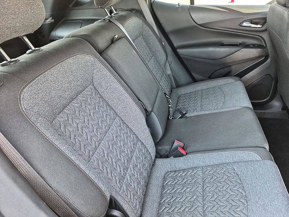 Used 2023 Chevrolet Equinox LT AWD/4WD image 30