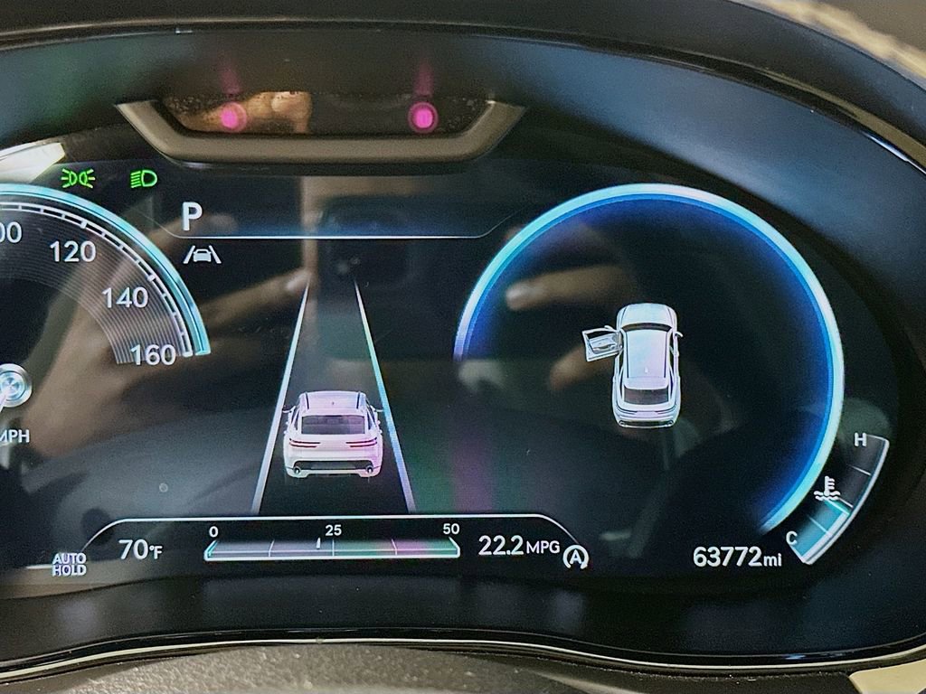 Used 2022 Genesis GV70 3.5T Sport w/ Sport Prestige Package image 12