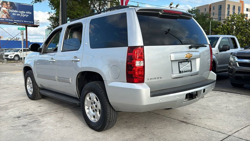 Used 2014 Chevrolet Tahoe LT RWD image 12