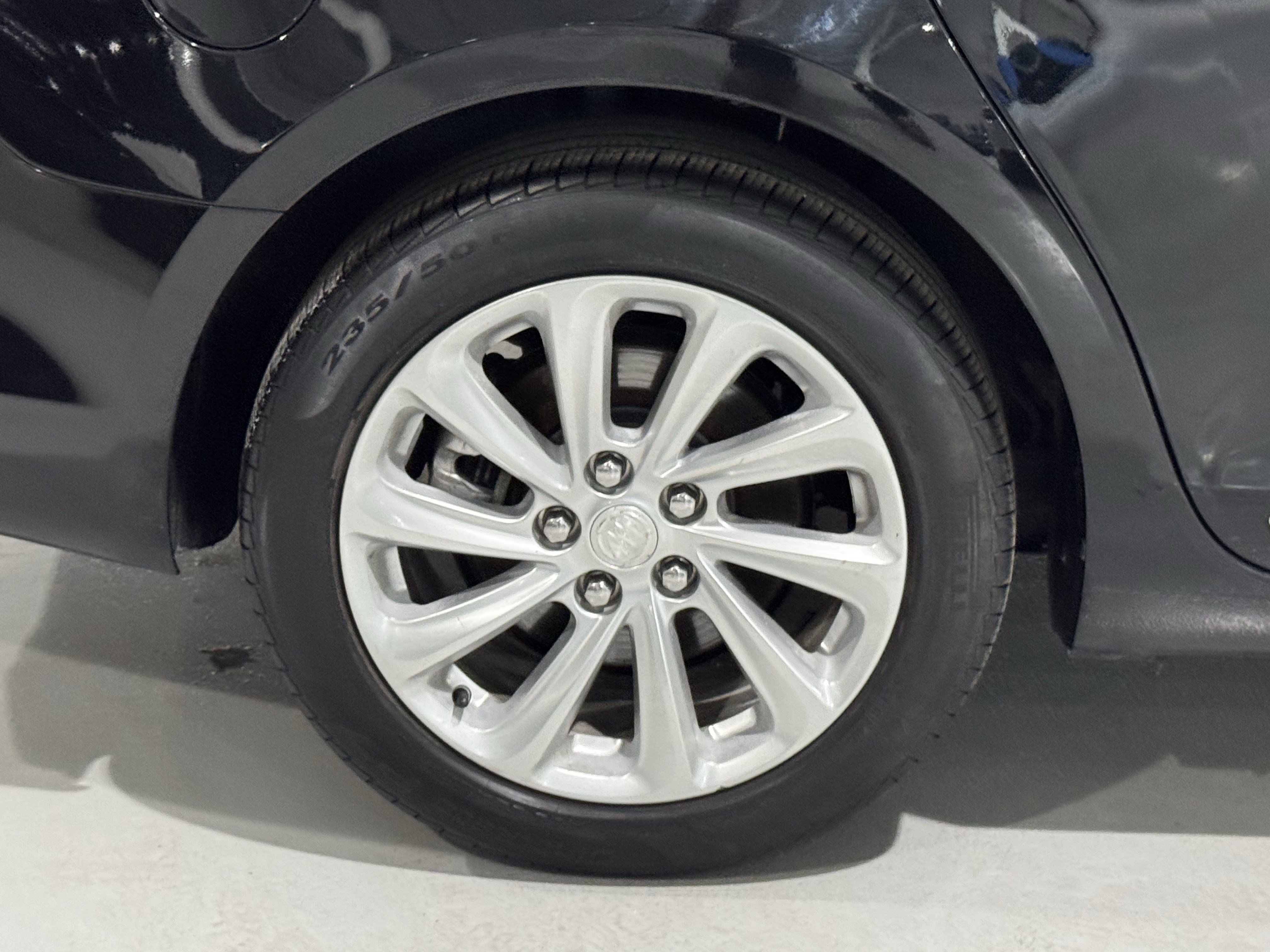 Used 2016 Buick LaCrosse Leather image 39