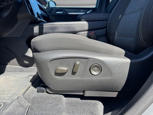 Used 2025 GMC Acadia Elevation w/ LPO, Floor Liner Package image 26