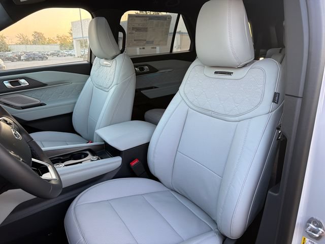 New 2027 Ford Explorer Platinum AWD/4WD image 14