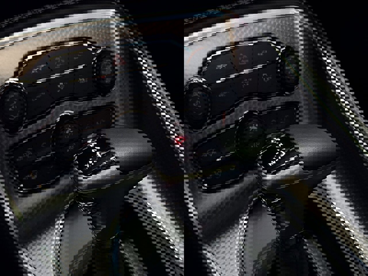 Used 2016 Dodge Challenger SRT Hellcat image 26