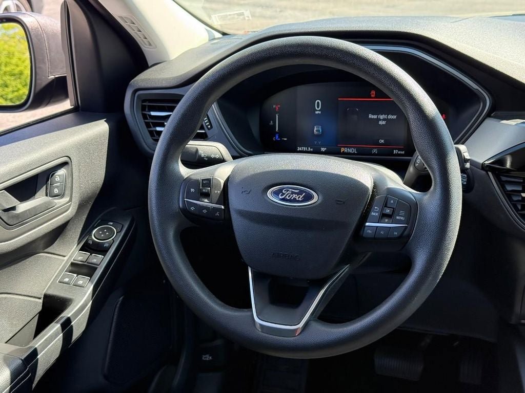 Used 2025 Ford Escape Active AWD/4WD image 13