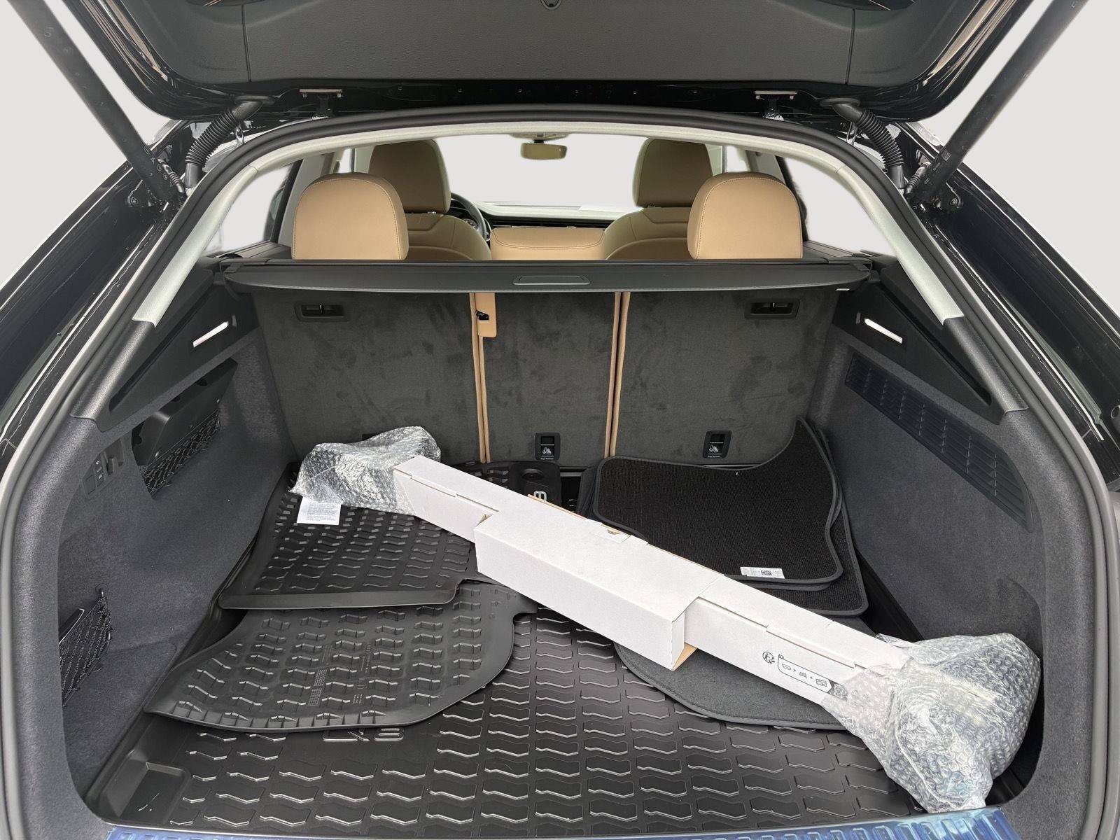 New 2026 Audi Q8 Premium Plus AWD/4WD image 24