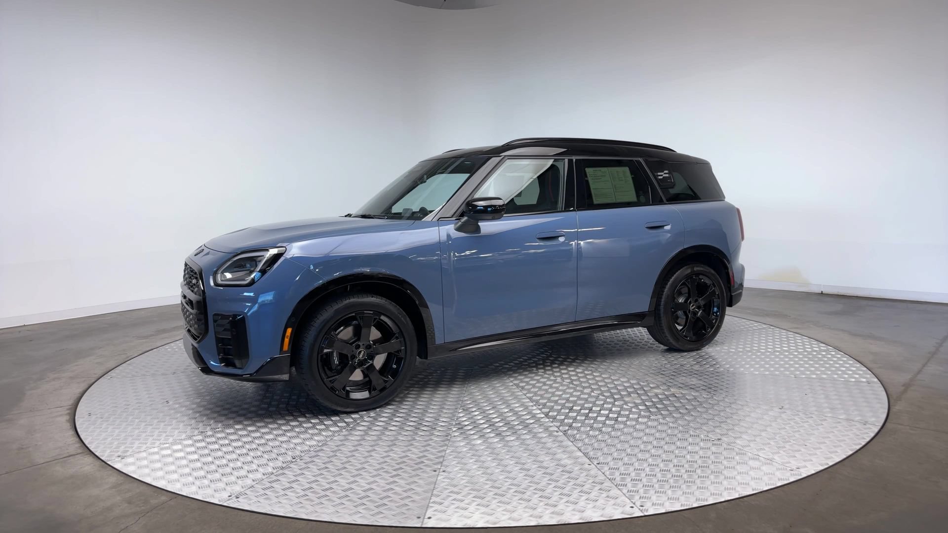 Certified 2026 MINI Cooper Countryman S AWD/4WD image 4
