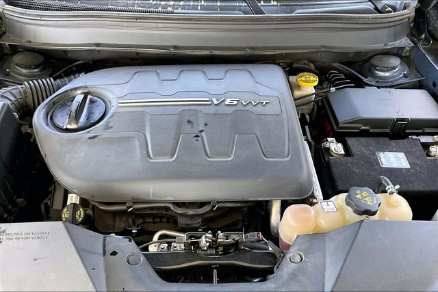 Used 2021 Jeep Cherokee Latitude Lux w/ Comfort/Convenience Group image 20