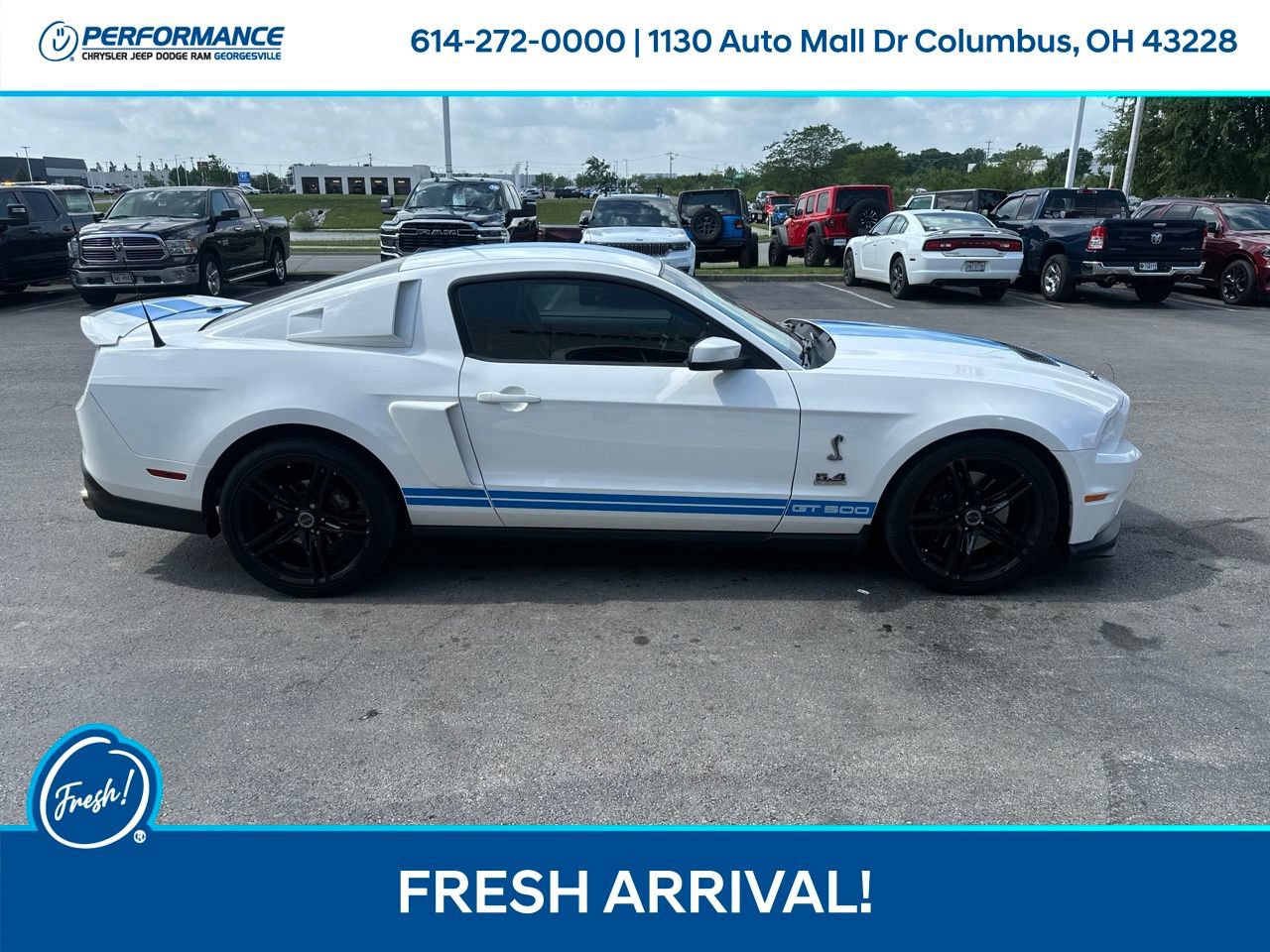 Used 2012 Ford Mustang Shelby GT500 w/ Electronics Pkg RWD image 3