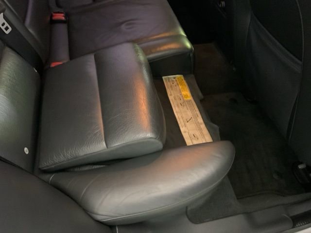 Used 2008 Volvo V70 image 38