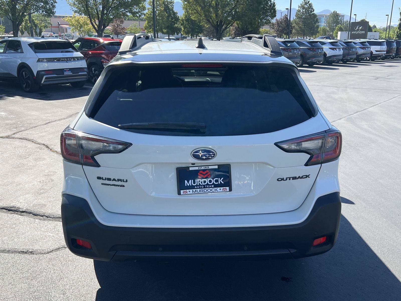 Used 2025 Subaru Outback Onyx Edition AWD/4WD image 17