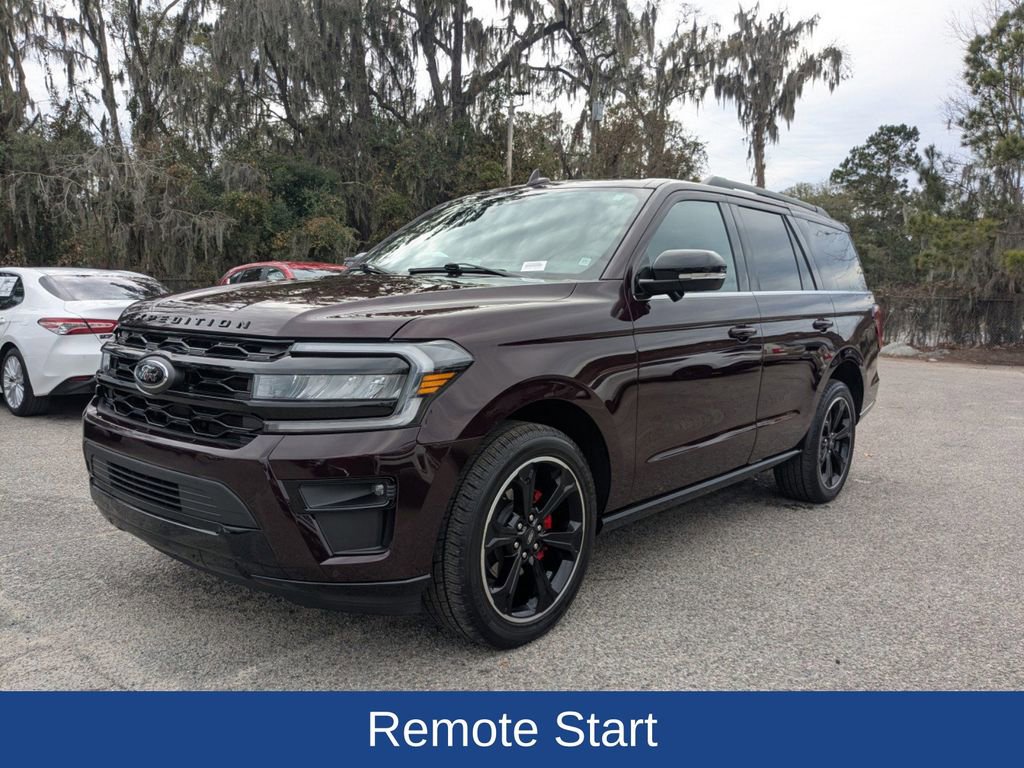 Certified 2023 Ford Expedition Limited image 9