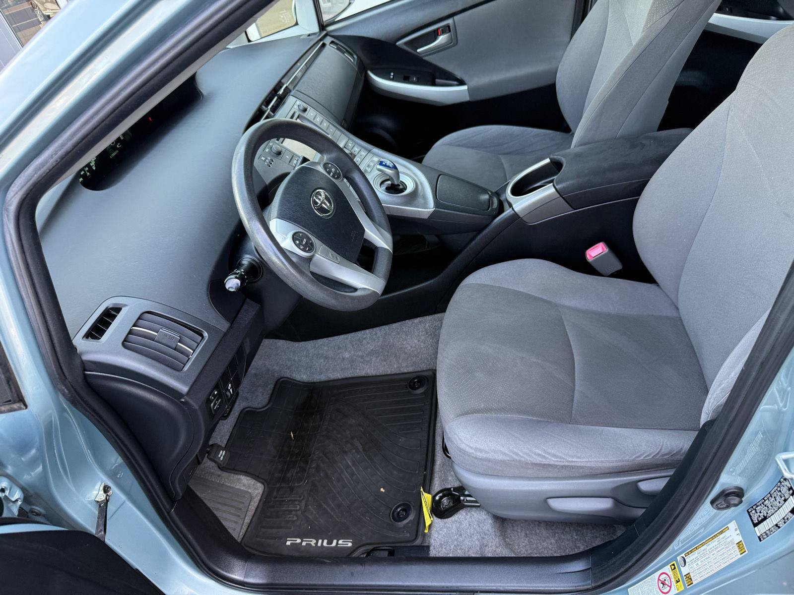Used 2013 Toyota Prius Two FWD image 11