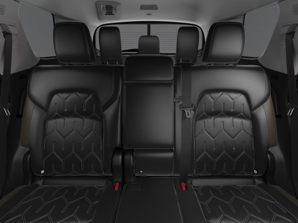 New 2026 Nissan Pathfinder Platinum w/ Accent Package FWD image 17