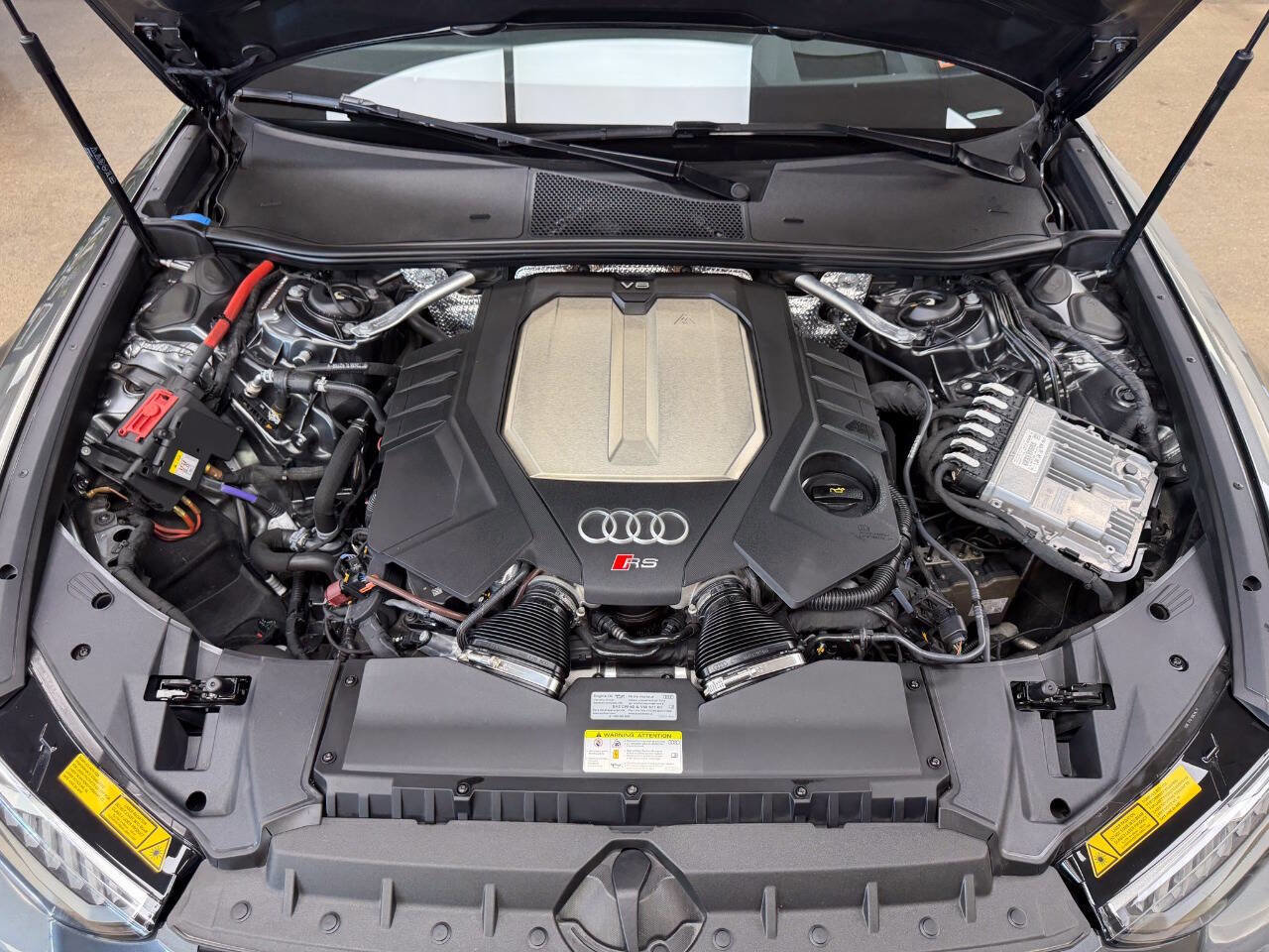 Used 2021 Audi RS 6 image 35