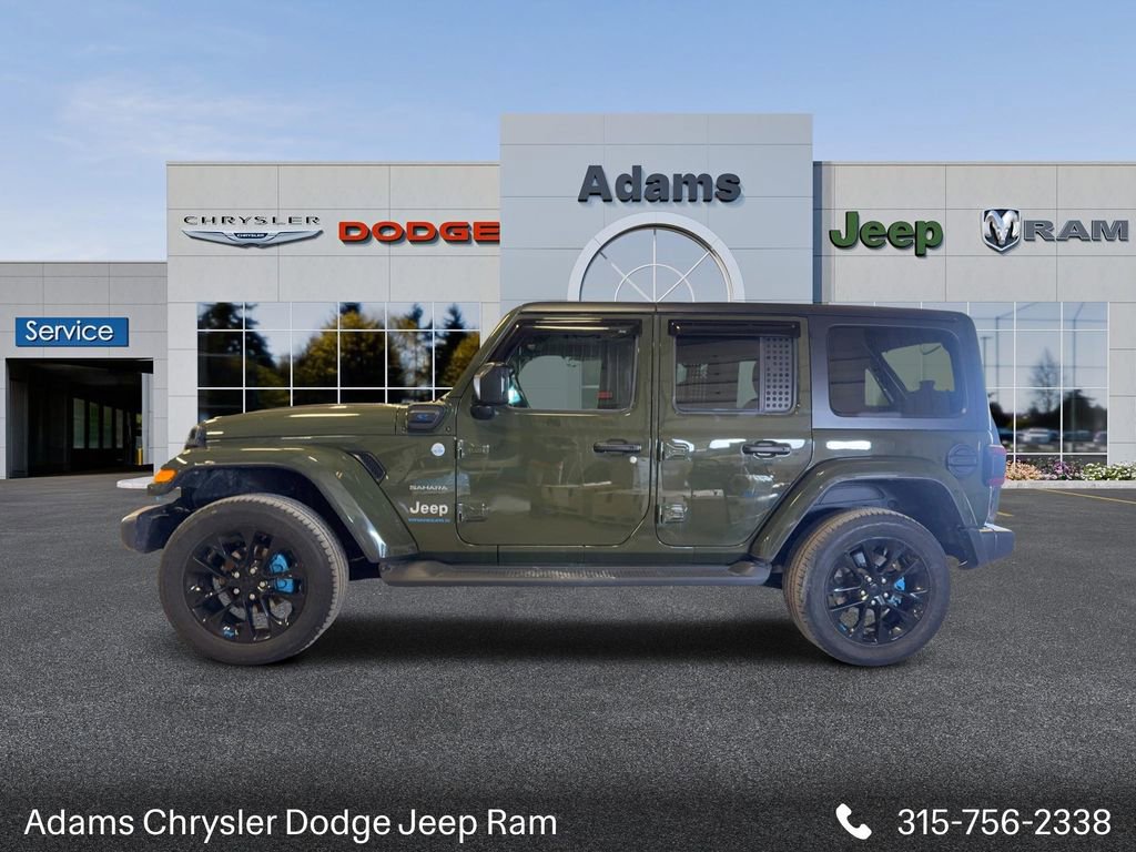 Used 2023 Jeep Wrangler Unlimited Sahara w/ Cold Weather Group image 4