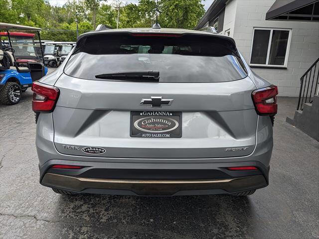 Used 2024 Chevrolet Trax ACTIV w/ Driver Confidence Package FWD image 4