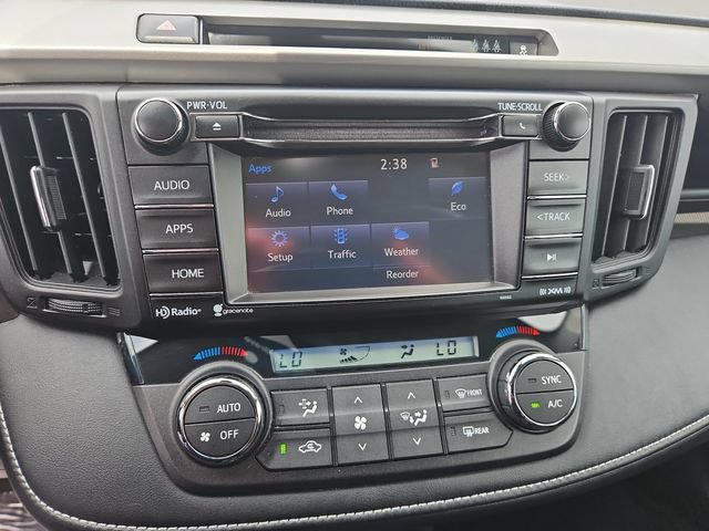 Used 2017 Toyota RAV4 XLE FWD image 21